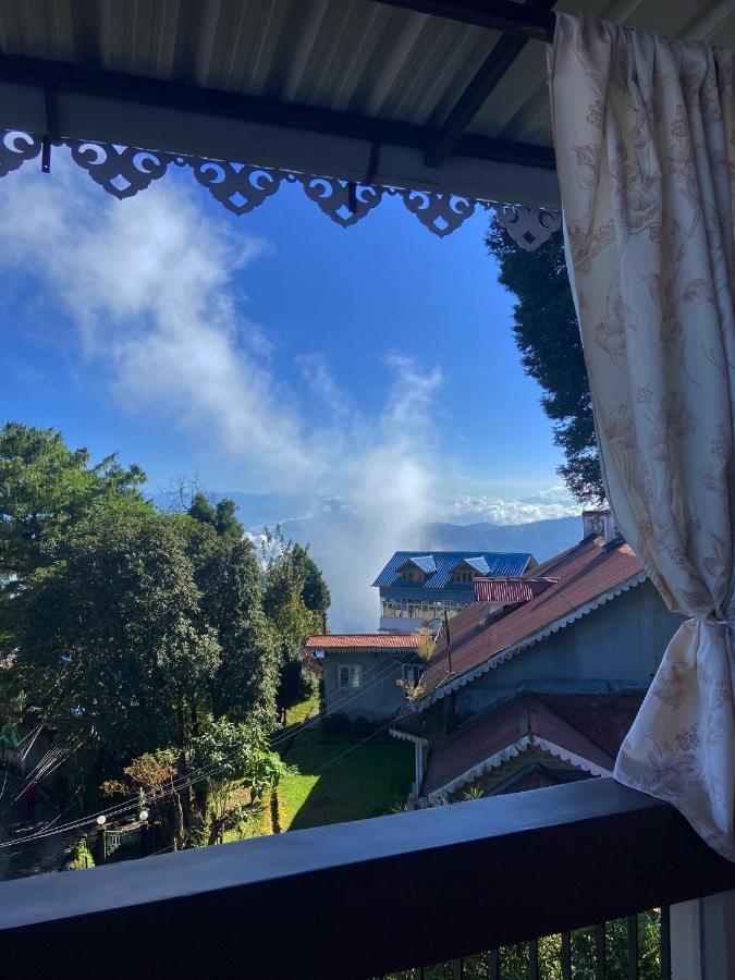 Indivar Homestay Νταρτζίλινγκ Εξωτερικό φωτογραφία