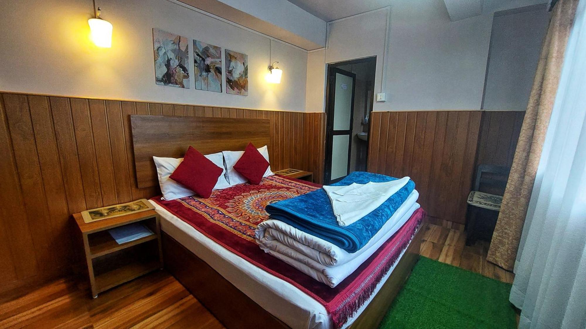 Indivar Homestay Νταρτζίλινγκ Εξωτερικό φωτογραφία