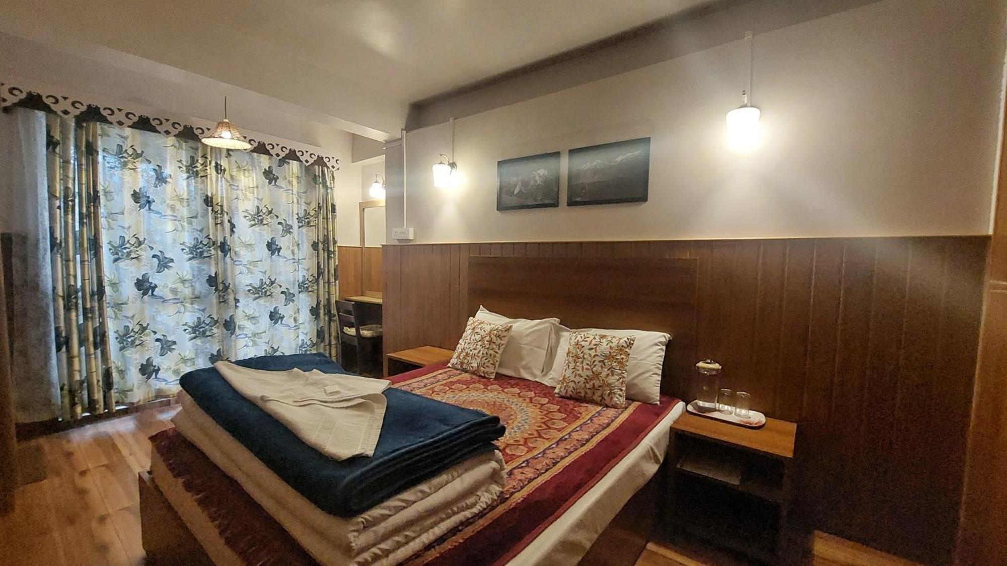 Indivar Homestay Νταρτζίλινγκ Εξωτερικό φωτογραφία