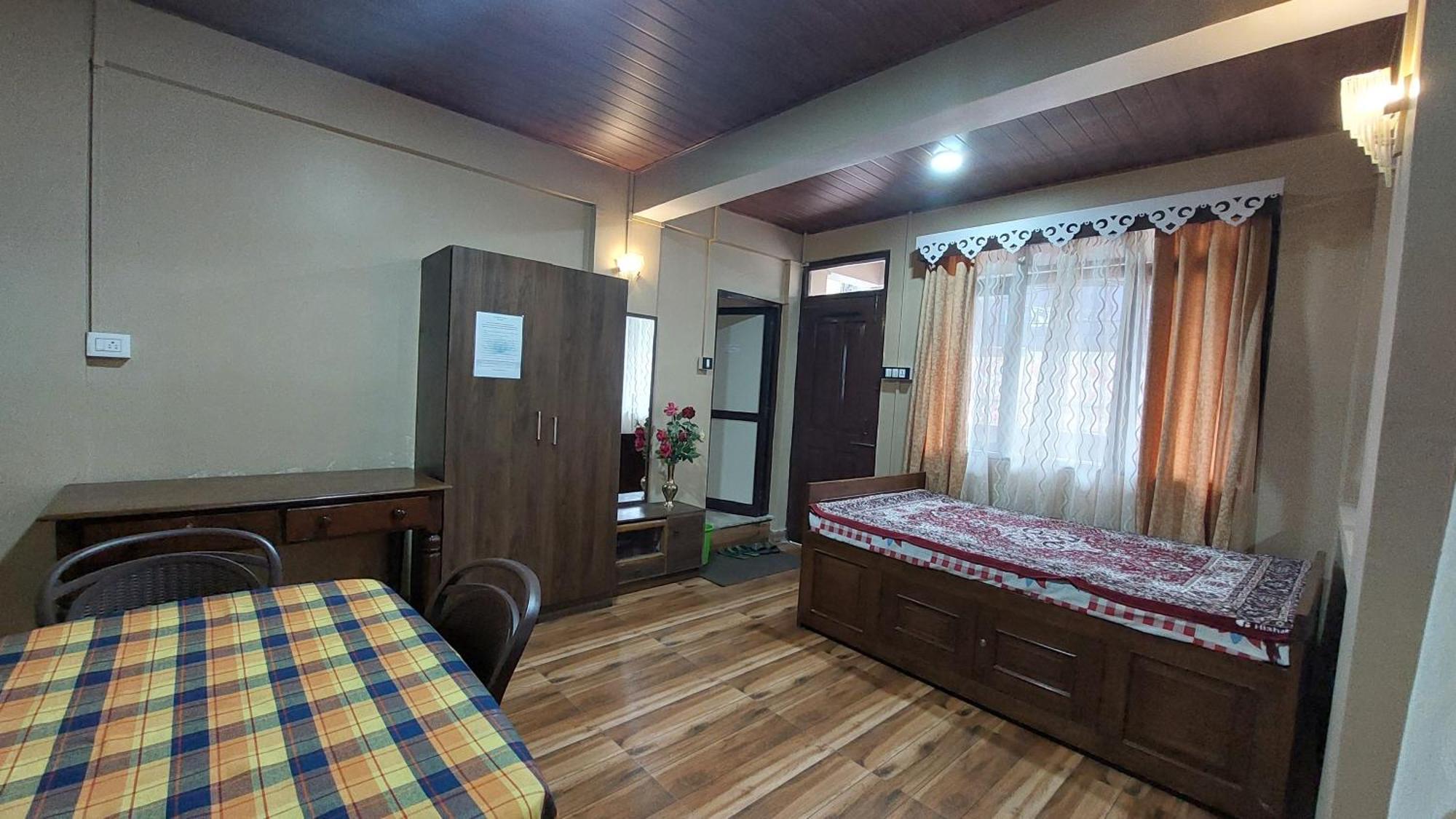 Indivar Homestay Νταρτζίλινγκ Εξωτερικό φωτογραφία